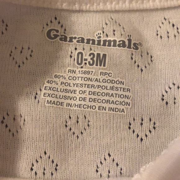 Garanimals Baby Girl Pointelle Hearts Bodysuit in white with bow - size 0-3 m - Picture 5 of 10